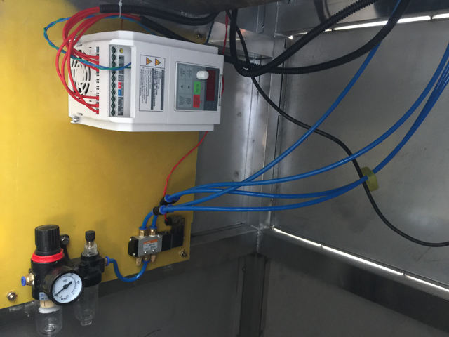 innvendig ropp capping machinery.jpg