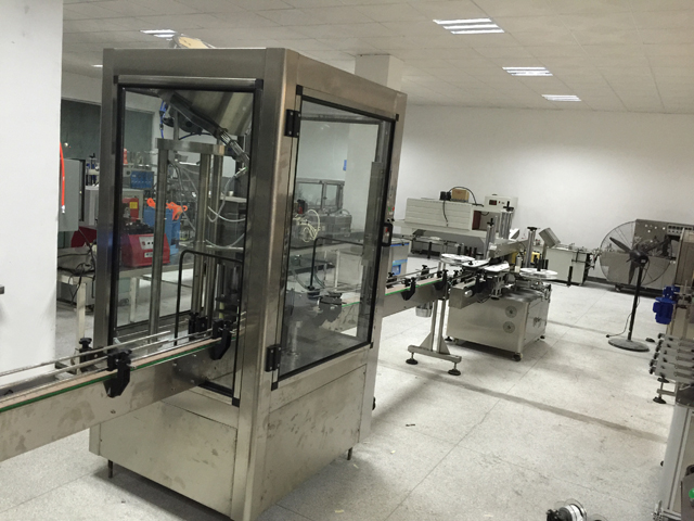 merkemaskin capping line.jpg