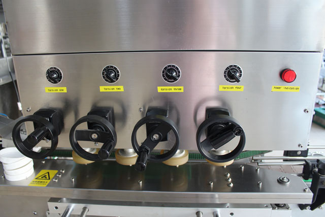 capping maskin med løft (2).JPG