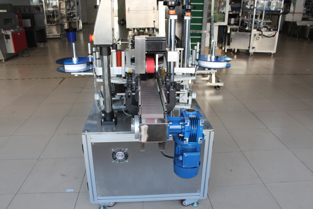 dobbeltsidig merkemaskin (3).JPG