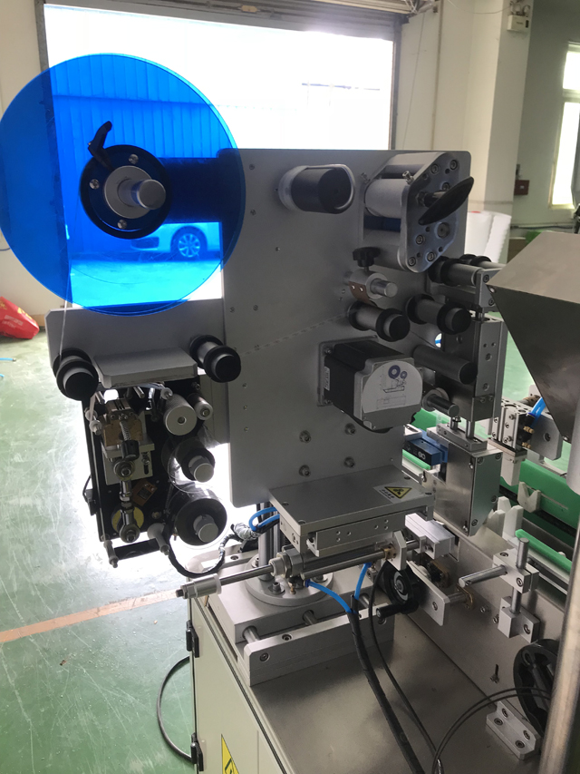 merkemaskin med printer.jpg