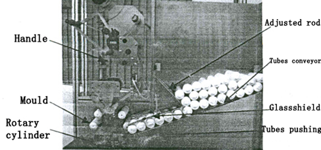 drawing of labeling machine for soft tubes justering for merkemaskineri.jpg