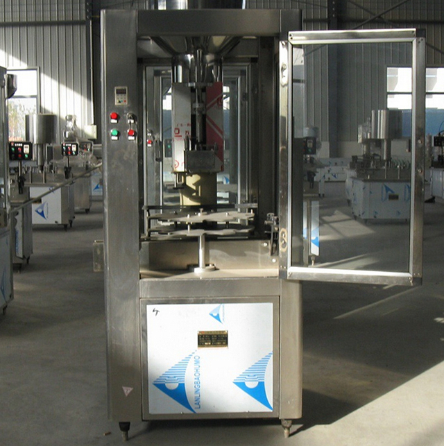 automatisk plugging machinery.jpg