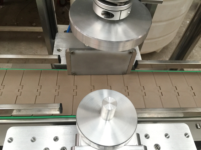 automatisk capper.jpg