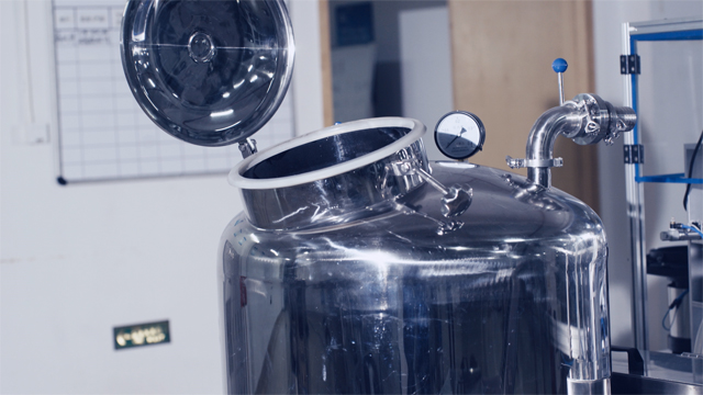 lagertank rustfri for gel.jpg