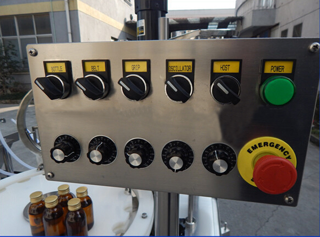 buttons for capping machine knappkontroll for capping machine.jpg