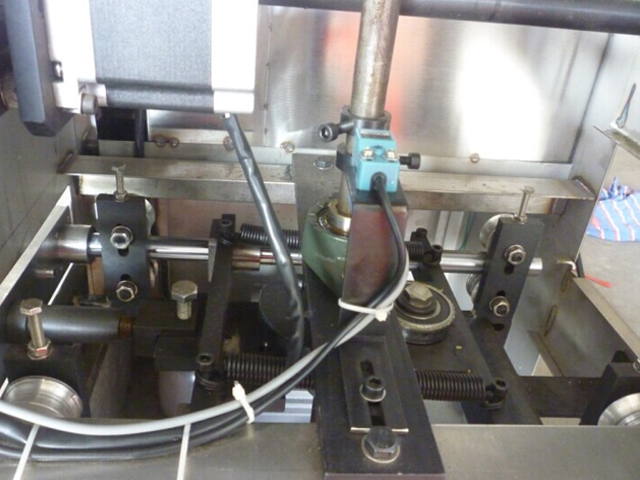 Rammeverk i rustfritt stål for pakkemaskiner.jpg