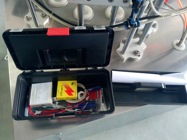 tools boxes for filling sealing machines VERKTØY for tetningsmaskiner for rørfylling.jpg