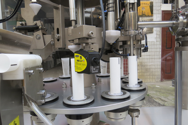 tube filler sealer equipment.jpg