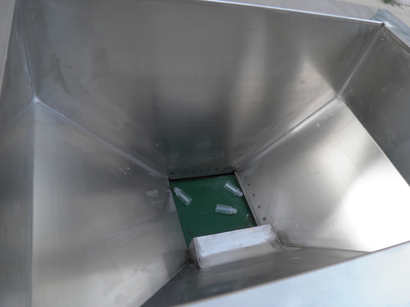 E liquid unscrambler for filling capping line flaske unscrambler for E liquid.jpg