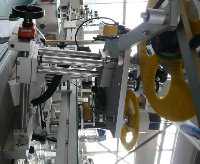 opp og ned dobbeltsidig selvklebende etikettklistremaskin