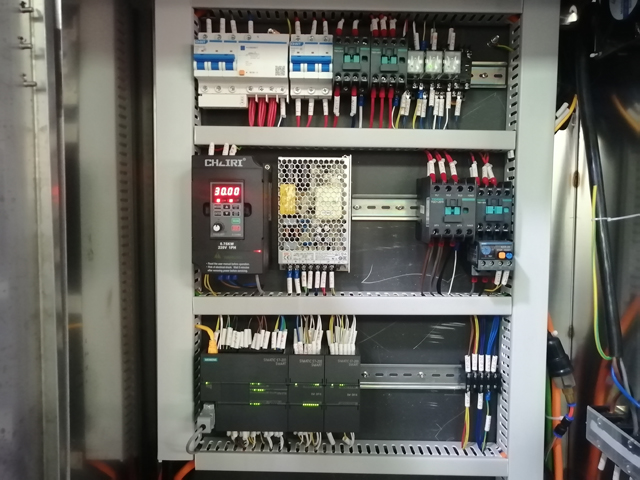 12 hoder fyllemaskin med blandeovn (2).jpg