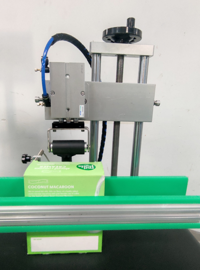 detaljer om klistremerke labeller.jpg