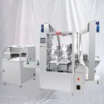 Flytende merkemaskin med påfyllingslokk for små flasker med unscrambler