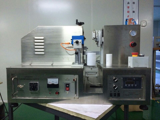 semi automatic tubes sealing machine ultrasonic tubes sealer machines.jpg