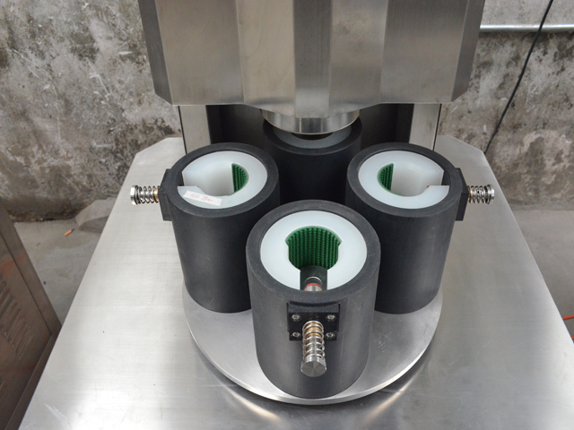 form for lokking av krukker.jpg