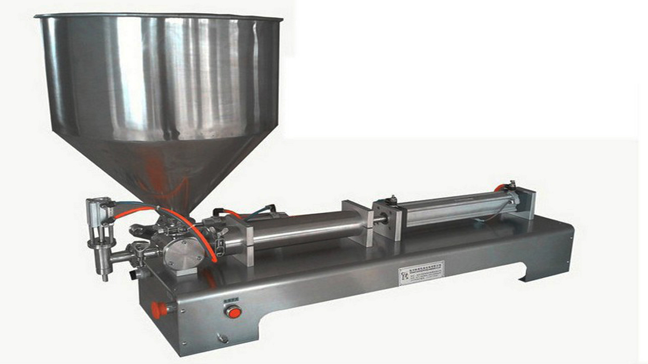 liquid filler semi automatic vertikal trakt for horisontal fyllemaskin.jpg