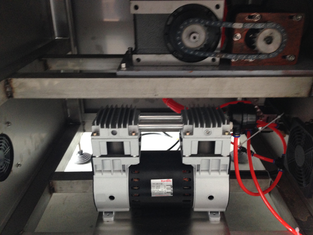 vacuum pump part from vacuum capping machine vakuumpumpetank.jpg